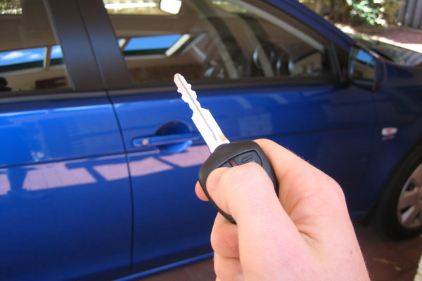 Duplichiamo le chiavi codificate per le seguenti auto